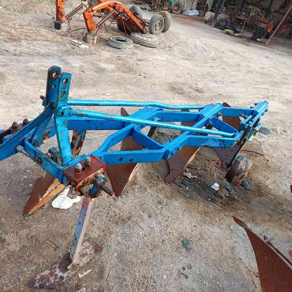 فدن تركيه احجام 11 رباعي 12 رباعي 12 ثلاثي ***********)(***********)
