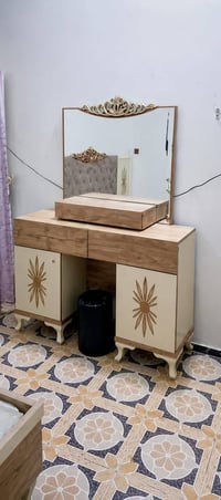 غرفة تركية • نضيفة • ما بيها ضرر