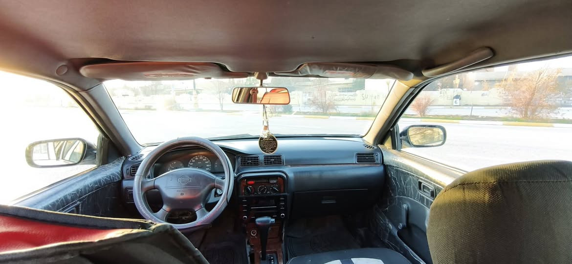 سەرەتا بە ناوی خوا
نیسان سەنی ١٩٩٧
بۆ فرۆشتن و گۆڕینەوە
گێڕو مەکینە بە شەرت  نەکراوە
لێدراوی نیە بۆیاغی نیە 
هایدرۆلیگ گۆڕاوە 
سەیارەکە تا بڵێی پاک و تنوتۆڵە
ڕەقەم هەولێر هەموو شتێکی بەسەر چوە 
بە ناوی خۆمەوە نیە 
گۆڕینەوە دەکەم لەگەڵ مەلیکە و شاهینە 
نرخی 50 
ژ.م خا وه نى/*********** حلبجة, السليمانية
