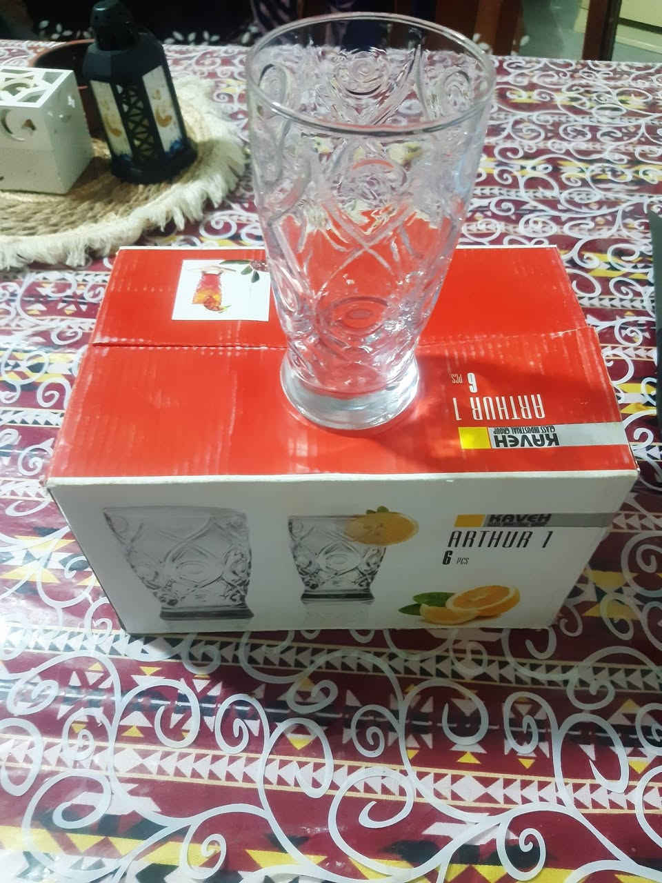 سلام عليكم  غراض مطبخ للبيع السفره ب٧٥٠ الخواشيك الدرزن ب٣ الف السجاجين الأصليه القطعه ب٢٠٠٠ شكردان ب١٥٠٠ ماعون فرفوري النص بسته للإستفسار مراسلة وات ساب ***********
