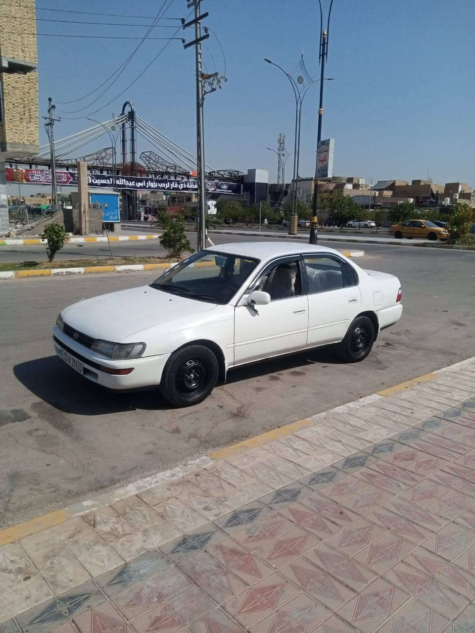 سلام عليكم كورلا للبيع مديل 1992 رقم بغداد الإنكليزي السياره مكفوله من الضربه القوية ومن العيب الشرعي والنقل جثة والكص والاصوليات السيارة مكينه وكير مكفولات العنوان الناصريه المركز والسعر 50 وبيهه مجال حق الجيه رقم الهاتف ***********
