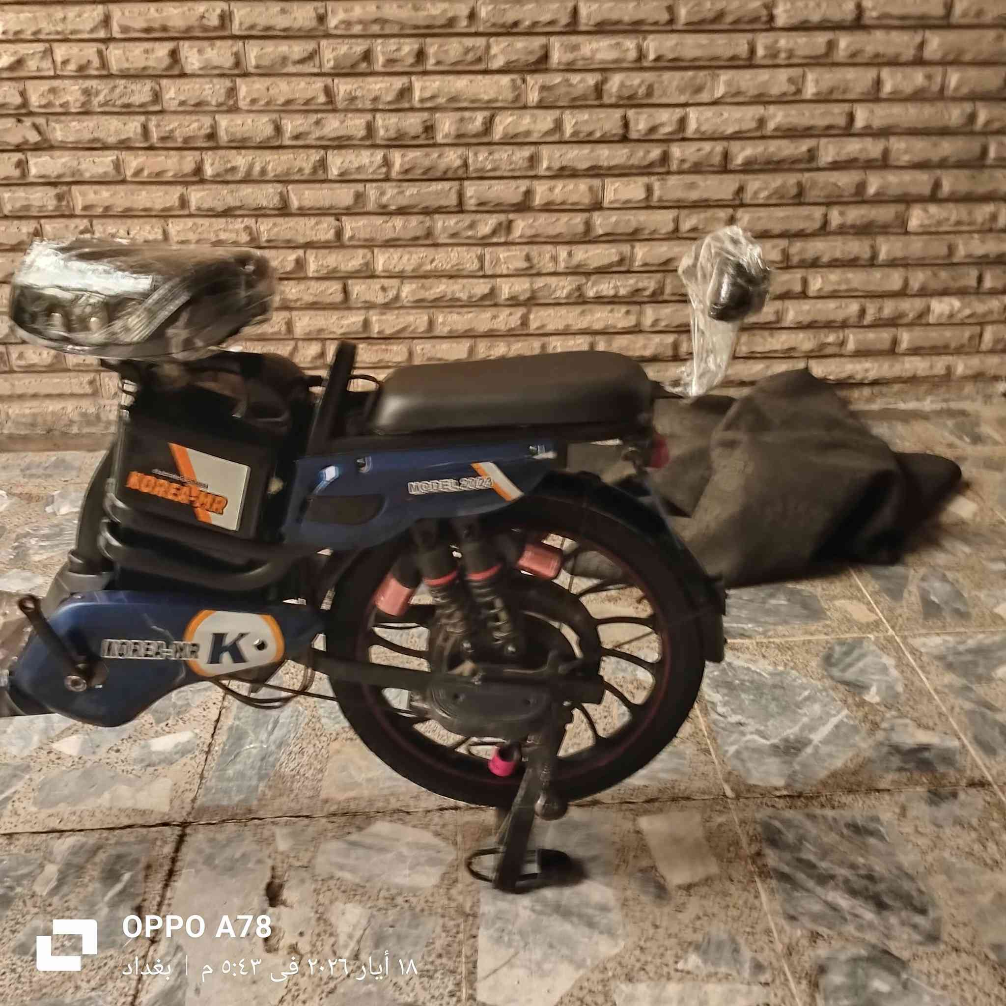 السلام عليكم دراجه شحن للبيع الدراجه صارلي سبوع من شتريتهه دراجه جديده بس الباتري ضعيف السعر 275 و بيهه مجال العنوان حبيبية شارع السچه الرقم ***********
