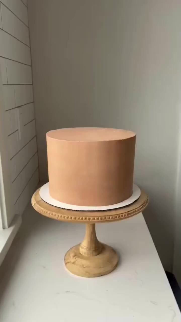 مساء الخير والعافية 
اني بنيه من الحله طالبة رابع اعدادي 
عندي هوايه بالتصميم الرقمي و ومناتج فيديوهات ريلز و ادارة وتنسيق صفحات وتصميم لوغوهات بصريه، فـ قررت افتح مشروع بهذا المجال وفتحت هذا البيج الي هو بيج بصمة إبداع - Basma Design 
طبعاً حالتنه الماديه خير من الله وممحتاجه فلوس اني الحمدلله فـ نذرت فلوس مشروعي والارباح الي احصلها اسوي بيها ثواب لـ ارواح الشهـداء 
قبل لا افتح هذا البيج، سألت اصحاب الخبره شلون اتعامل وي الزبائن بالاسعار فـ كلولي اقل شي 105 الف بالنسبه الي هذا المبلغ كلش هواي واكو بيجات مشاريعهم صغيره وميكدرون يدفعون هيچ مبلغ فـ قررت اخذ مبلغ رمزي مقابل كل بوست وما اخـذ اڪثر من 25 الف، شاركوا المنشور حتى تعتبر صدقه جاري انتوا مستفادين منها وغيركم هم يستفاد 
للتواصل دايركت او واتساب عبر الرقم ***********
#بنت_المدحتيه #الخميسيه_مدينتي #دعم_مشاريع_صغيره 
#مول_المدحتيه #المدحتيه_مول #الساعه_مول #الحمزه_الغربي 
نماذج شغلي بالتصميم 👇🏼👇🏼👇🏼👇🏼
