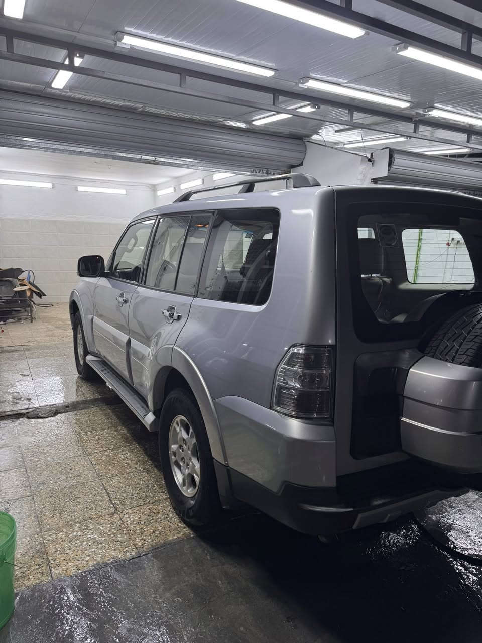 السلام عليكم 
بايجيرو موديل ٢٠٠٨ بحالة ممتازة اي نقص مابيها للبيع او مراوس بجيب كومباس رقم بغداد فقط
***********
