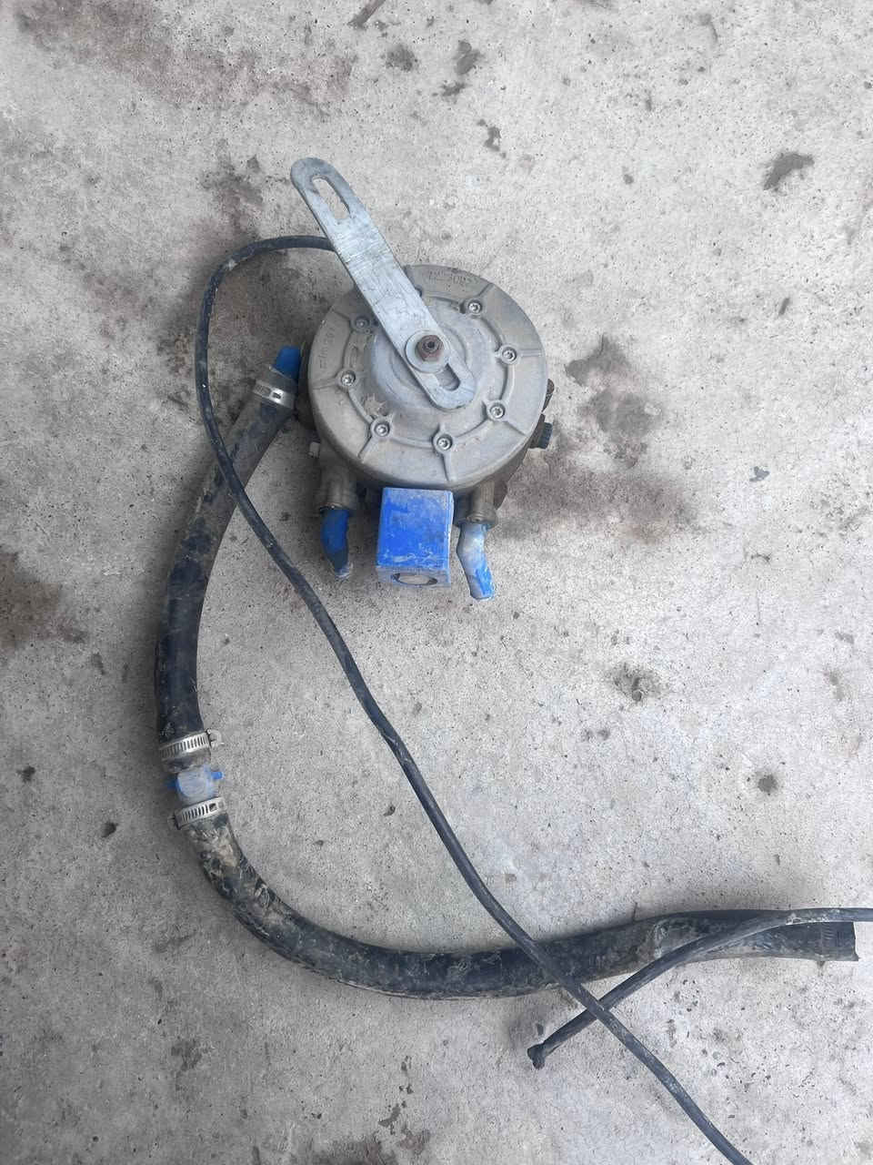 السلام عليكم يوجد منضومه غاز  للبيع بس ما  اعرف صناعتها شنو  اسعر 75 الف   الستفسار اكثر اتصال على ☎️***********
الموقع
