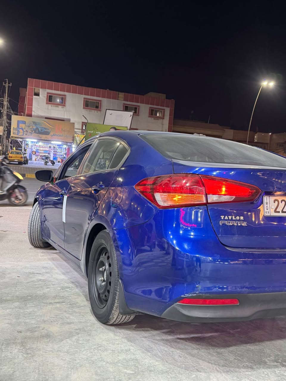 السلام عليكم 
فورتي موديل ٢٠١٨
وارد امريكي حادثه بنيد مبدل فقط بدون ايربكات بدون دواخل 
محرك ٢٠٠٠دوش مكفول
كير atالمرغوب مكفول
تخم تاير جديد
صدر امامي خلفي 
بيه صبغ دعاميه اماميه ودوسه كد شبر وجوه قبق البانزين شبر فقط
رقم اربيل بأسمي تحويل ثاني يوم
هزه ورقم جديد
السياره خير من الله تبريد ثلج
ادامه متكامله
السعر ١٢٠وبيه مجال
للاستفسار ***********
العنوان بغداد بغداد, العراق
