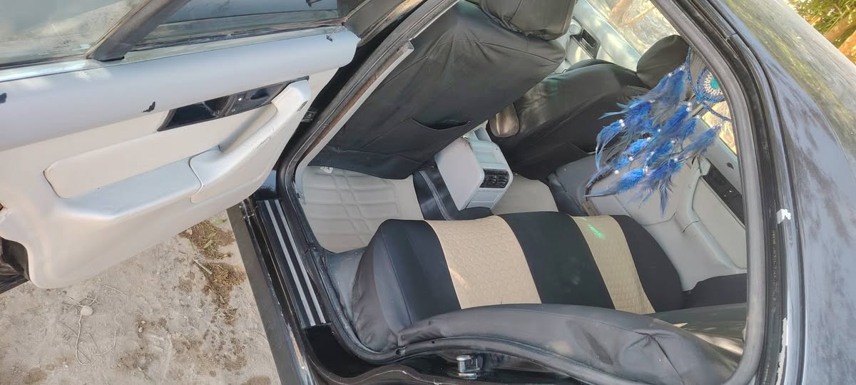 السلام عليكم
من رخصت الادمن المحترم
شباب BMW  520 i
كير عادي و مكينه خير من الله سته مسكر تك فانوس
المكينه خير من الله لا تبخير ولا تنقيص
كهربائياتها كلها شغاله
حداديه اماميه جديده توني شادها
غرفة نظيفه بطاين
سنتر لو شغال
تايرات نضيفه
 رقم بغداد تحويل مباشر 
العنوان بابل ابو غرق
السعر 37 و بيها مجال قليل كلش
رقم الهاتف *********** 
اخوان انيي مكلف الرقم بي واتساب
