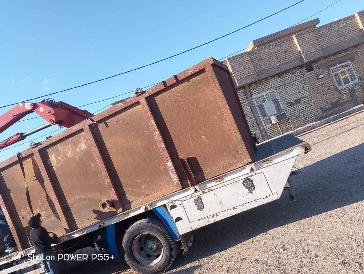 السلام عليكم تانكي للبيع السعه 16 الف استفسار اتصل على الرقم ‏‪***********‬‏
