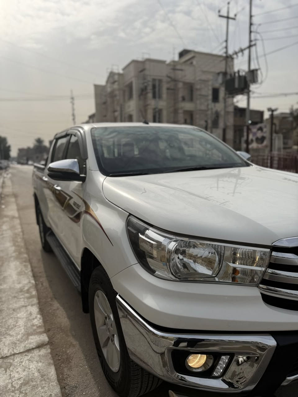 السلام عليكم بيكم 2018 كفاله عامه السيارة جديد ماشيه 70 ألف حقيقي مواصفات ساس مكان السيارة بغداد الشعب السعر 270  وبيه مجال شي قليل ***********
