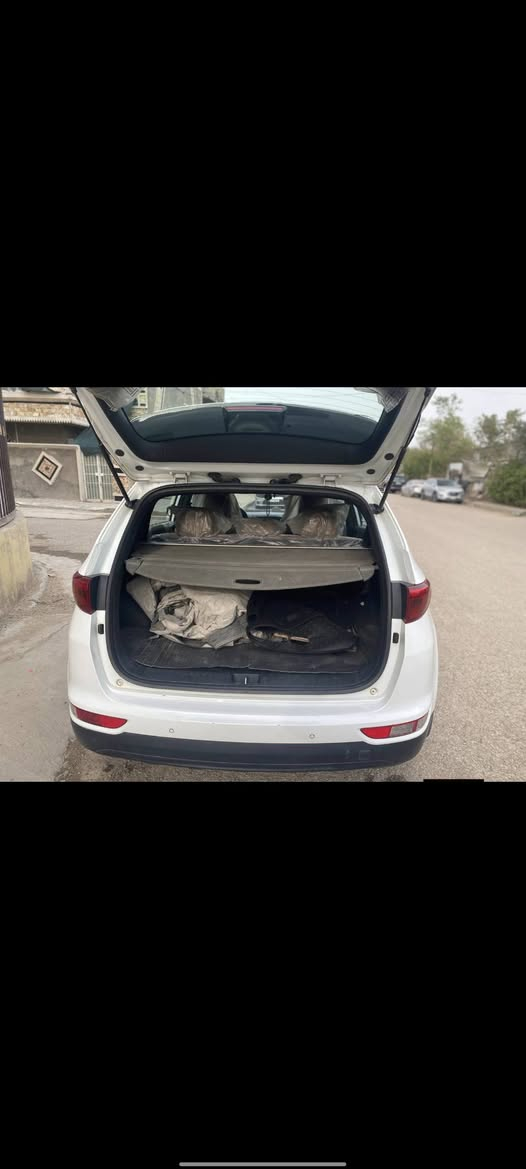 سلام عليكم 
سبورتج للبيع وارد خليجي رقم بغداد دولي سعر ١٨٥ بيه مجال مكانه بغداد غير متواجد عل خاص 
***********
