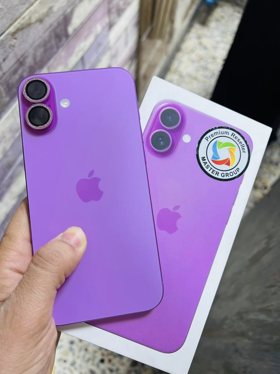 السلام عليكم
ايفون 16 بلص مستخدم شهر بعده داخل الضمان ماستر ذاكره 256 بطاريه 100‎%‎ مشحون 81 مره جهاز جديد 

للاستفسار عن السعر 

***********
