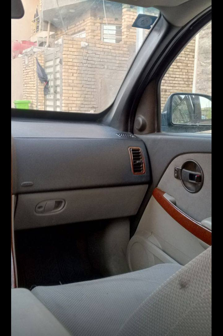 مرحبا كوينكس للبيع موديل 2007رقم بغداد مكينه وكير جديد كهربائيات جديده طخم تاير صدر 80بلميه كشر حلو بيها معجون بابين جهه السائق سيارة حلو مال جناي سعر 70وبيها مجال عنوان بغداد الدورة رقم ***********مع التقدير
