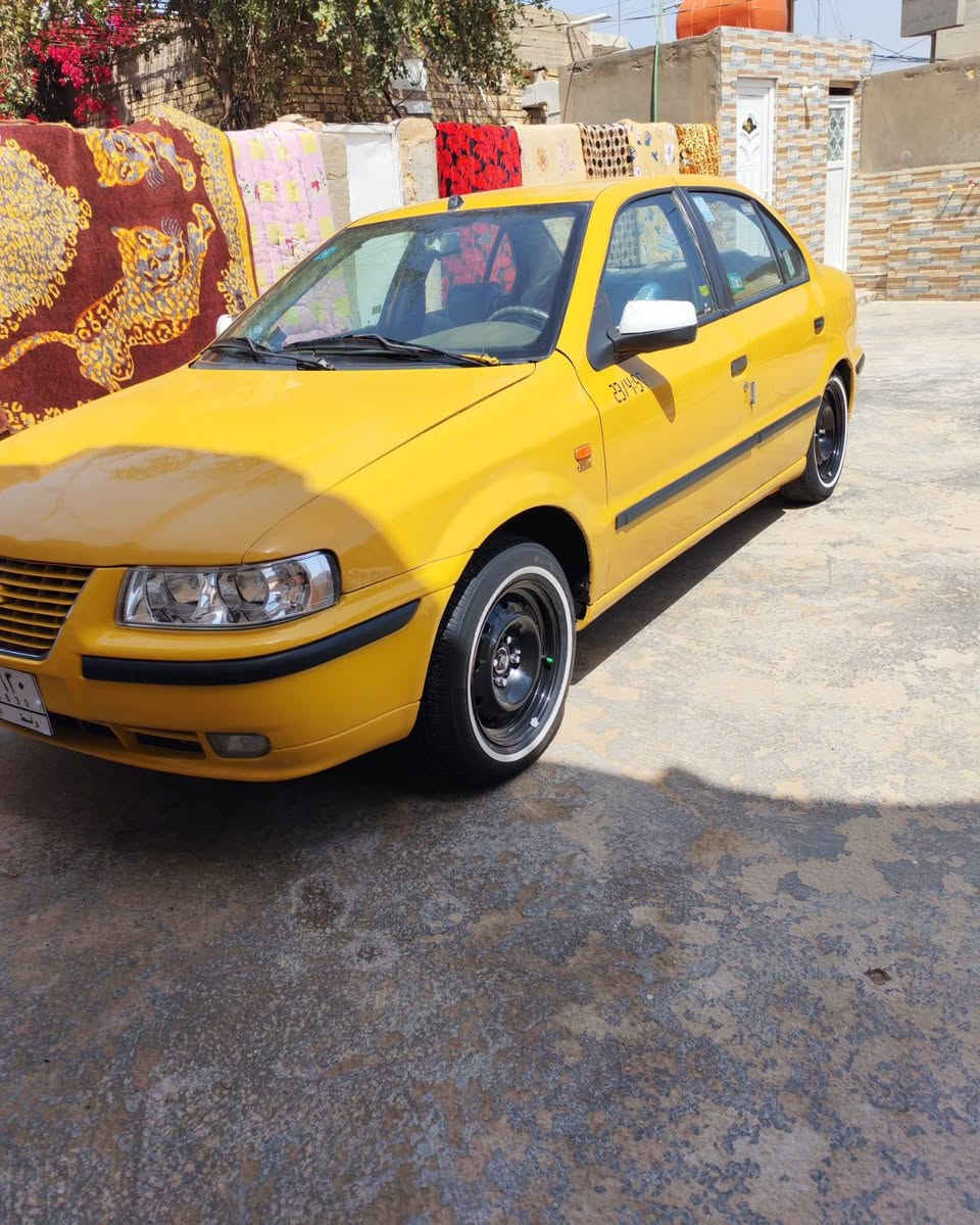 السلام عليكم 
سمند ٢٠١١
مكفولة من ضربه 
ستوه معمره 
حداده وتخم تاير وكهربائيات
وكير ومكينه وغرفه كلهن بشرط 
سياره متعوب عليها 
رقم واسط سنويه لل٢٩
غير متواجد ع الفيس
التبريد شغال عوزه بس غاز 
مكاني الديوانية 
***********ط
