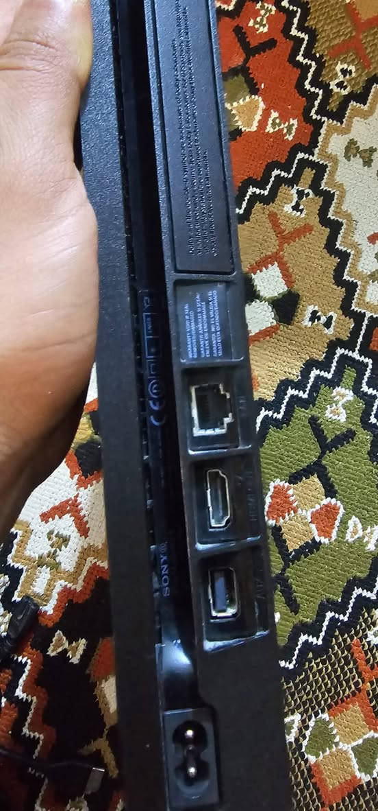 بلي ستيشن 4 سلم مهكر ذاكرة 500 نظام 12 ما مفتوح ولا مصلح يجي ويا يدة و5 العاب
متوفر جوستكات فور وفايف اصليه /متوفر خدمه توصيل


**إذا كنت صاحب هذا الإعلان وتريد حذفه لأي سبب، رجاءا أرسل رسالة إلى الدعم الفني**