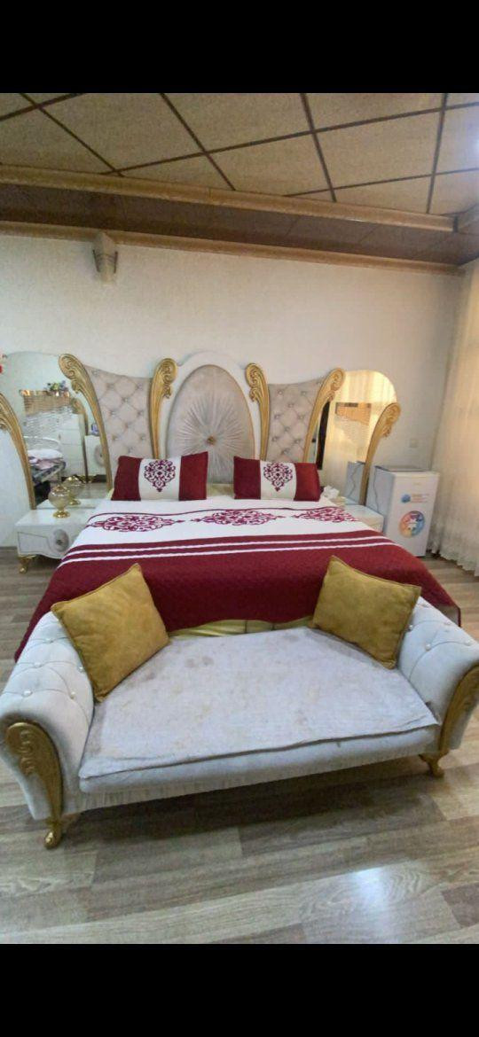 غرفة نوم نظيفة
بسعر مناسب جدا جدا
الرجاء الإتصال على الرقم
*********** دهوك, العراق
