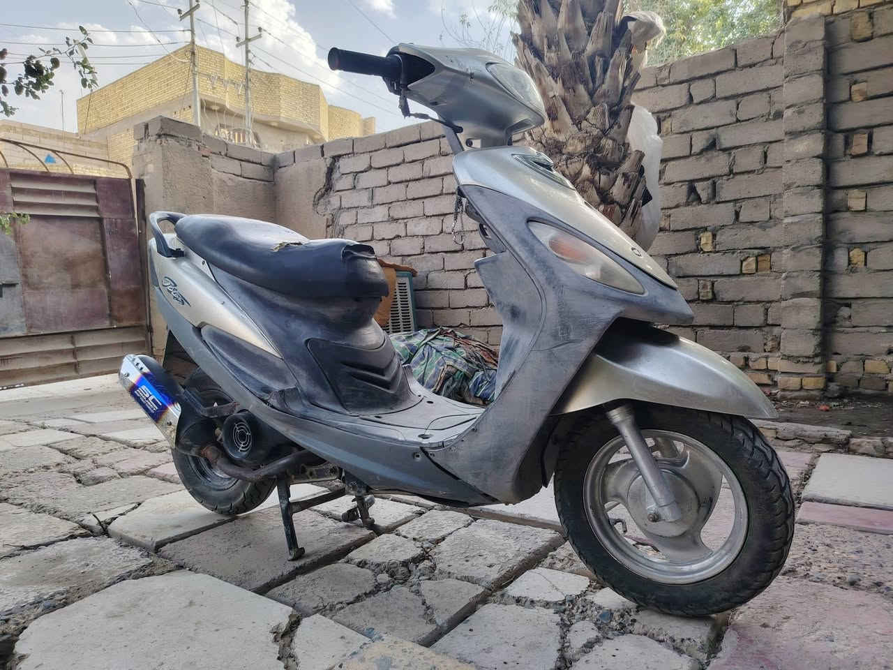 السلام عليكم ماكس منغولي بوشه 55 مفتوحه دراجه قويه شلعه ومعدل كهرائيات شغاله وهاي الدراجه كدامك ما غاسله حتى تشوفه عدل السعر 500 وبيه مجال للشراي حك الجيه مكاني ناصريه الاسكان الصناعي ***********
