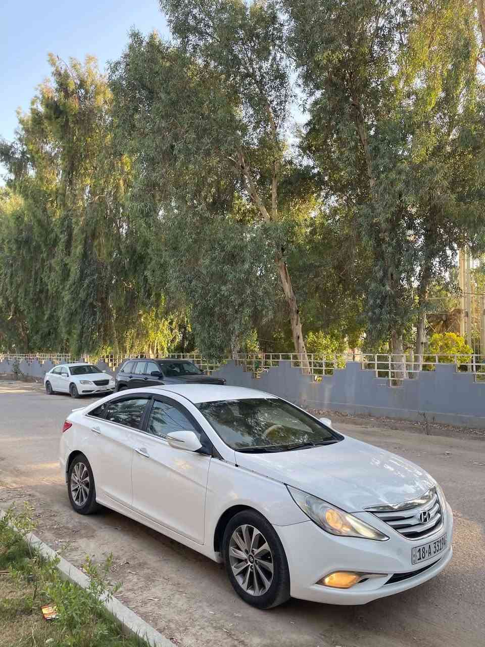 سلام عليكم سوناته البيع موديل 14خليجي بيه جاملغ صبغ وباب مفتوح فقط بدون داخل كير مكينه حداديه تخم تاير تبريد كله جديد مكينه 2400دوش مامفتوحه رقم بابل بسمي السعر 115وبيه مجال بسيط مكان بابل رقمي ***********
