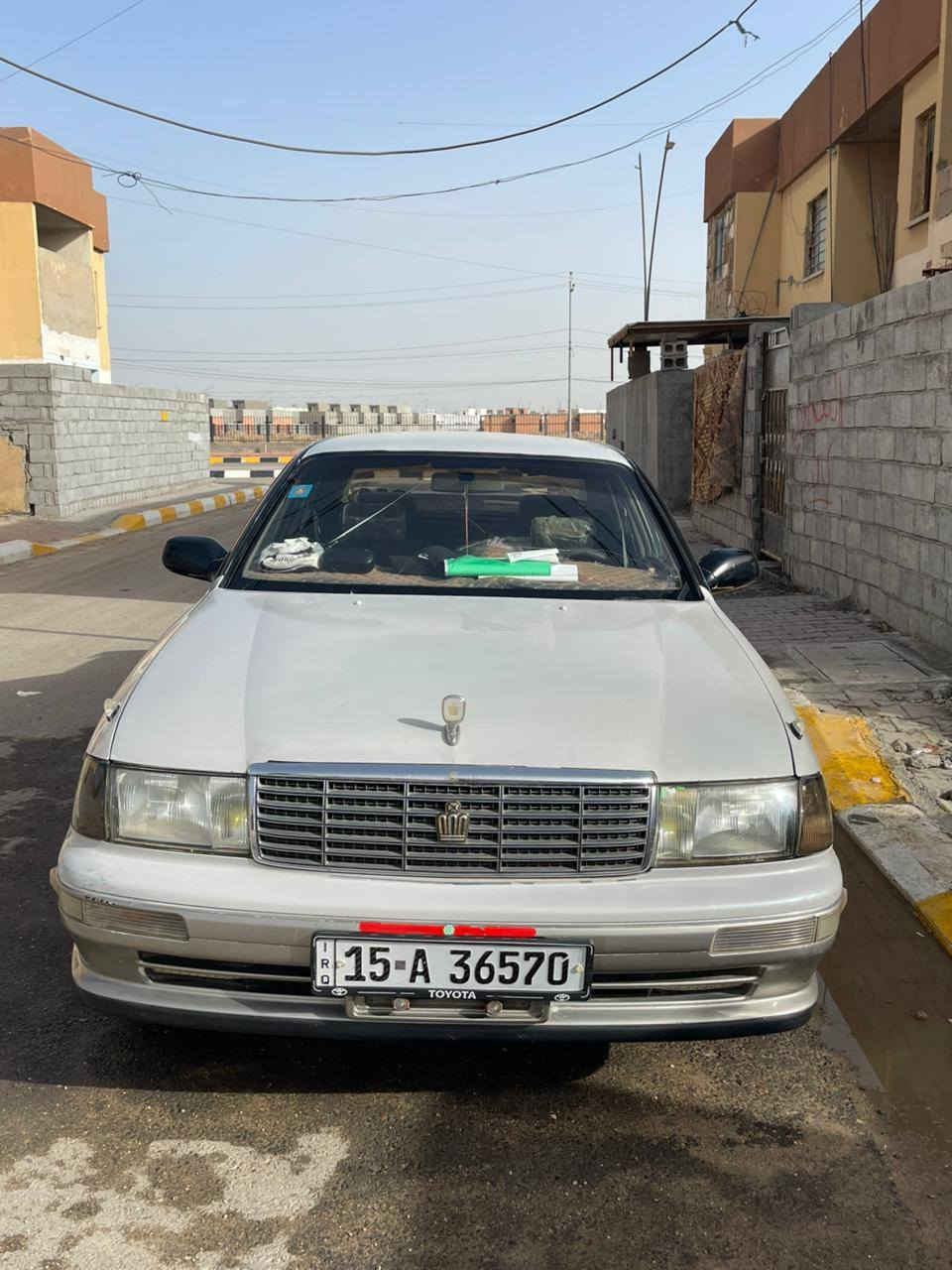 بطة متصل موديل 93 رقم انبار تحويل ثاني يوم سيارة جاهزة من كلشي تبريد ثلج تدفئة كهربائيات كلها شغالة كير ومحرك نظيف جاهزة من كلشي مكان السيارة الانبار الحبانية السيسي
السعر 50 وبيها مجال 
رقم الهاتف ***********
