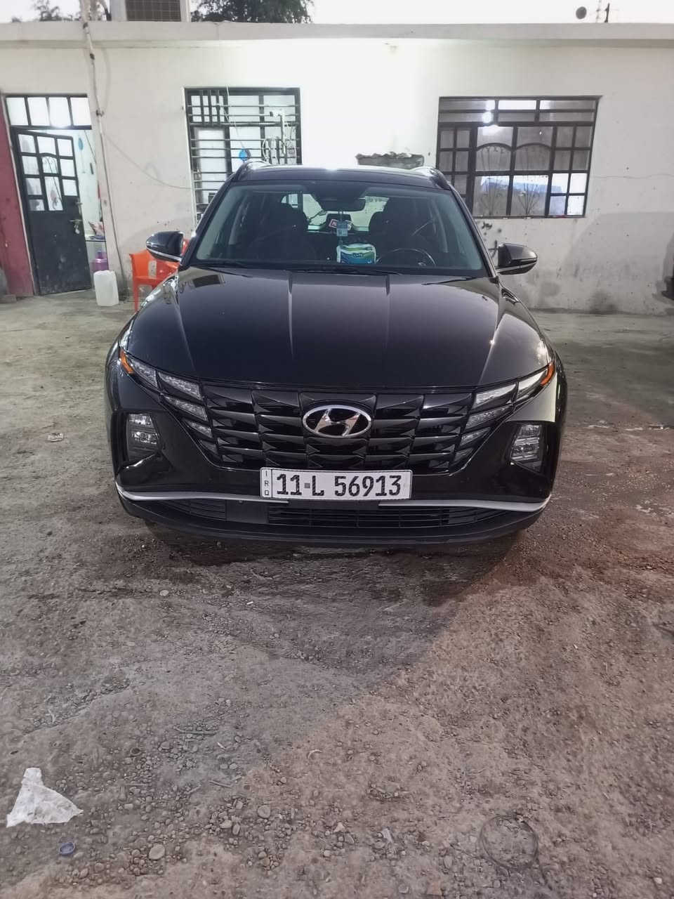 🚗 للبيع: هيونداي توسان2022 

📍 مكان السيارة: بغداد

📞 للتواصل: ‭٠٧٨٢ ٢٦٥ ٦٤٩٨‬
 
⚠️ حالة السيارة:

• وارد امريكي هايبرد 

⚙️ المواصفات:

• فول مواصفات عدا البنوراما

• تشغيل عن بعد

• حساسات امامية وخلفية

• بصمة تشغيل

• بصمة ابواب

• اشارات بالمرايا

• تبريد منفصل قطعتين

• ستائر خلفية

• نظام مانع انزلاق

• نظام توقف ذاتي Auto Hold

• هاند بريك دكمة

• حاجب LED

• كشافات

• تحكم ستيرن جهتين

• مقاعد كهربائية

• 3 انظمة قيادة (Eco - Sport - Normal)

• شاشة وسطية تدعم Apple CarPlay

• شحن لاسلكي

• مرايا قابلة للطي

📌 تفاصيل إضافية

• رقم السيارة: بغداد مشروع وطني

• باسم المالك تحويل مباشر

• لون السيارة: اسود

السعر : 170 وبيهه مجال
