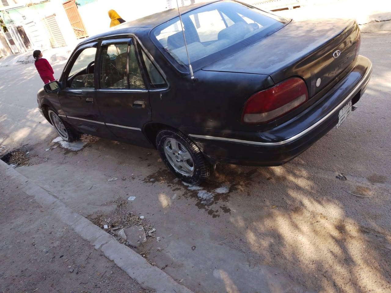 السلام عليكم برنس موديل 96 عنواني بغداد البياع السعر 27 رقم الهاتف***********
