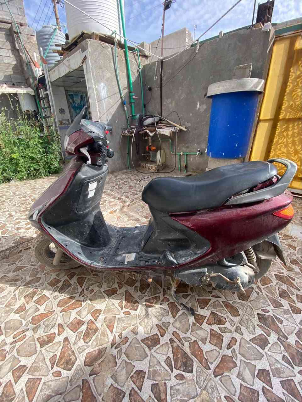 السلام عليكم دراجه فراشه للبيع بسعر 500 الف وبيها مجال او المراوس بدراجه ايراني نظيفه مكاني ابي الخصيب حمدان للتواصل رقم الهاتف *********** ابو الخصيب, البصرة
