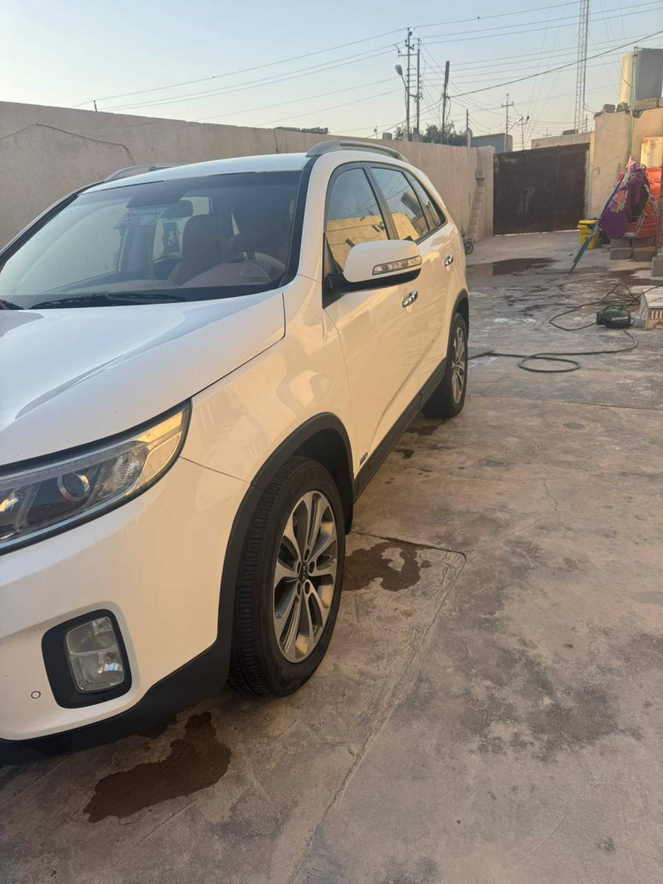 كيا سورنتو خليجي مكفوله
مديل 2015 .رقم بصره تحويل ثاني يوم مكينه 4 /سلندر .2400  ماشيه  100 الف  لون ابيض وداخل عسلي سبع راكب تبريد ثلاث قطع اشارات مرايه وقلاب رساله ترحيب اضاءه داخليه سياره جديده وماينقصها اي شي 
ملاحظه الاتصال من الساعه التاسعه صباحا ولغاليه الثانيه مساءآ
رقم الهاتف 
***********
