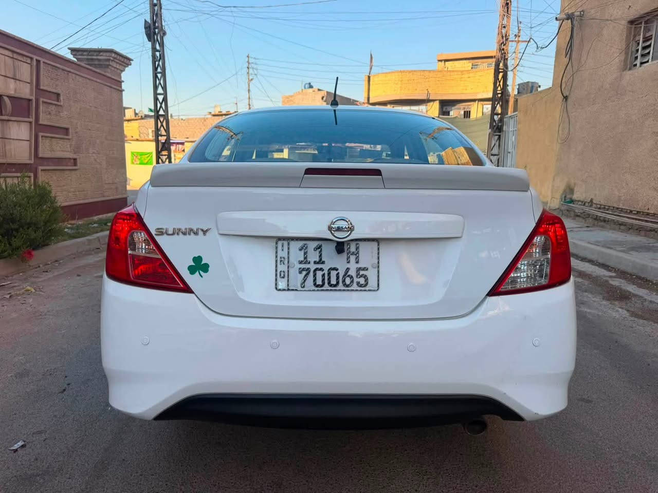 للبيع سني موديل 2019سياره جديده على وضع شركة مكفوله من كلشي بدون صبغ ولابارد محرك كير مكفولات تخم تاير صدر كله جديد سعر 97 مكان سيارة بغداد الرصافة رقمي 
***********
