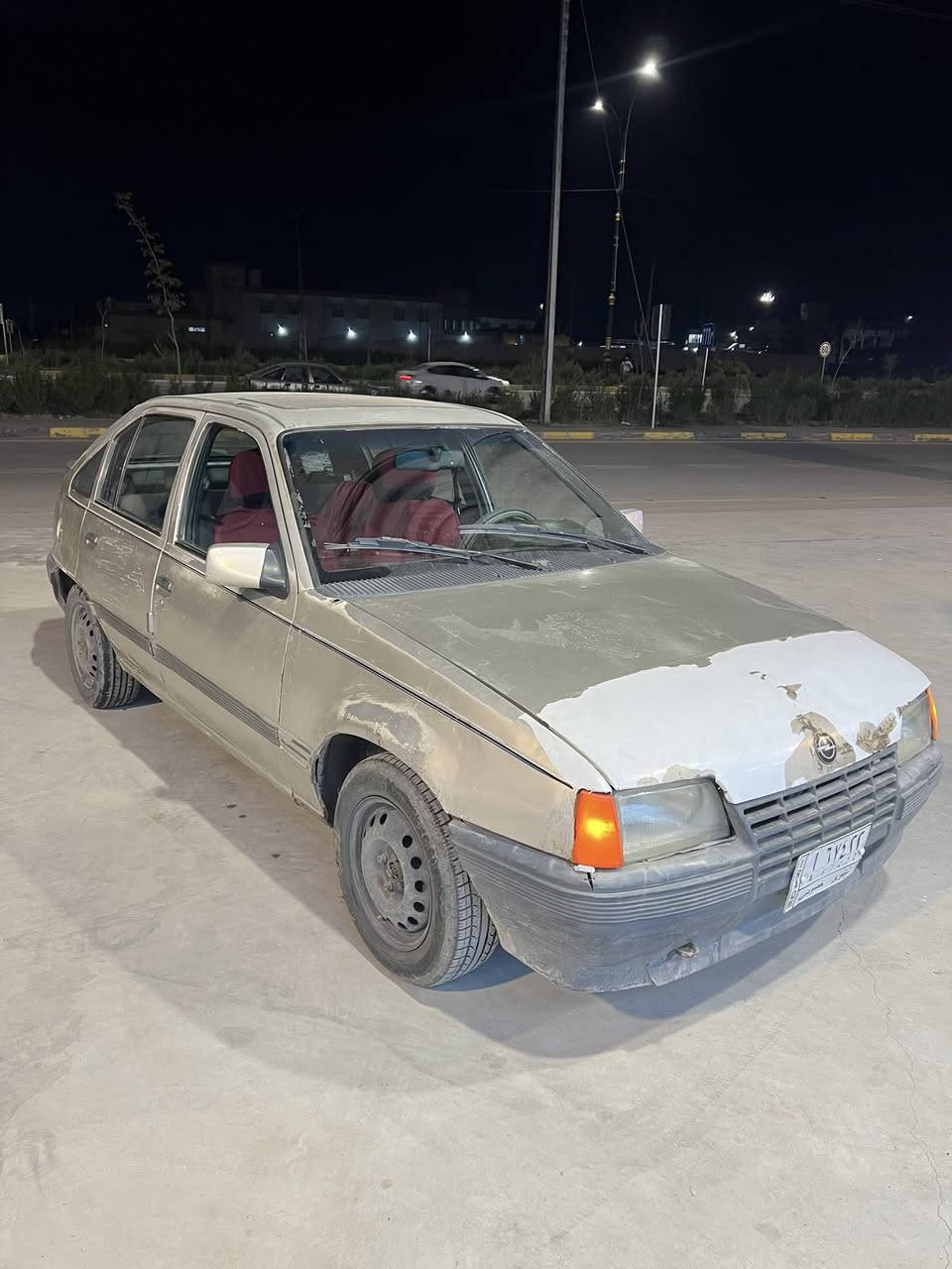 كاديت حجم 16 كير أوتوماتيك كابون بيها رقم الماني 
وكاله من الوكيل تحويل من الشرعي 
صبغ دوائر فقط كهربائيات كلها شغاله 
سيارا وضع شركه بلادي السعر 28 ومجال
***********
