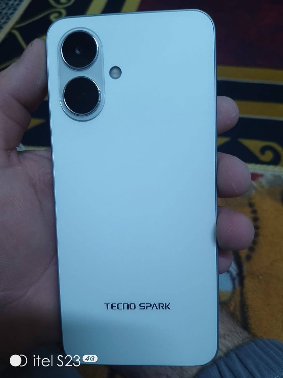 سلام عليكم شباب هاذ نقال لبيع جديد بعده بجيس كامل شاهنه مامفتوه باكيت اسمه تكنو ذاكره 128 جديد صالي 5 ايام من خذيته مكاني تنومه سعر 150 بي مجال رقمي وتساب ***********
