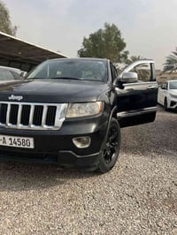 جيب 2011 فول ماعدا الفتحه السعر 165 07714001919