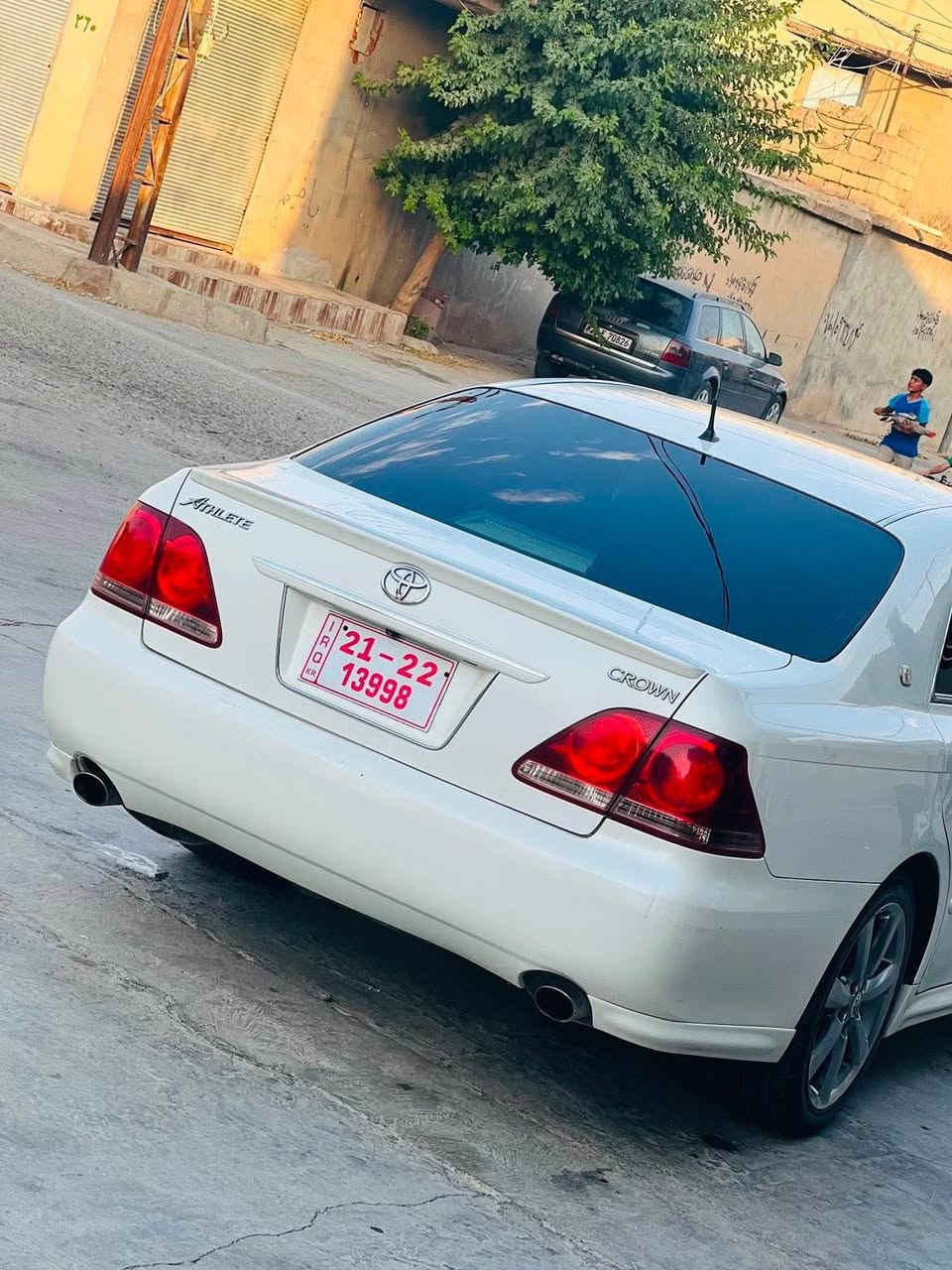 شاهینە 
2007
موس موس
جڵدو هیتەر
یەک پارچەی بۆیخە 
سەیارەکە کامل مەسروف کراوە 
دەحم و لێدراوی نیە 
گێڕ و  مەکینە بەشەرت
نرخ ٦٣ مەجالێکی کەم
*********** رانية, السليمانية
