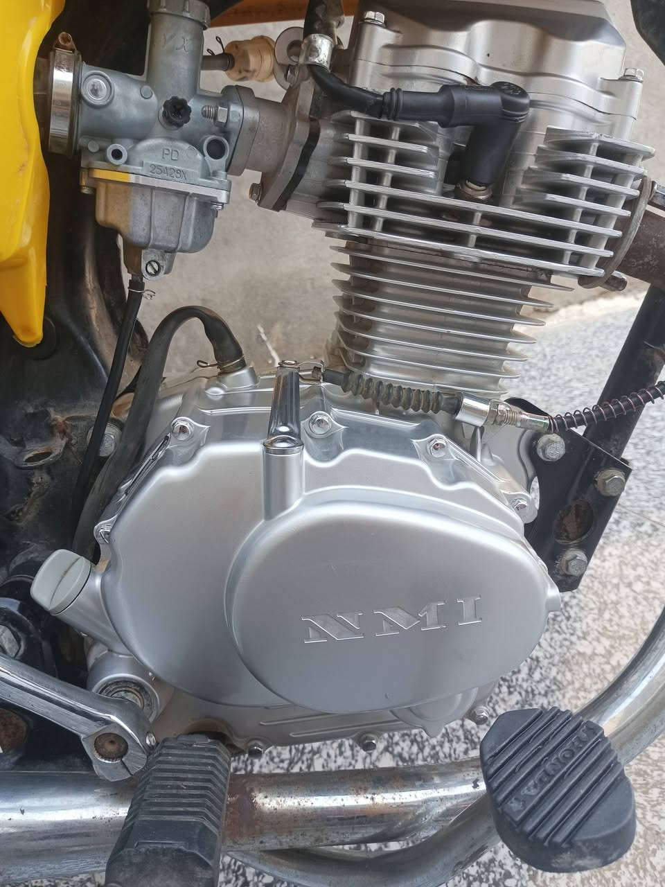 سلام عليكم دراجه للبيع كلك كلك نامه امتياز محرك 2025 توني شاده السعر 500 مكاني ناصريه مركز وهذا رقمي ***********
