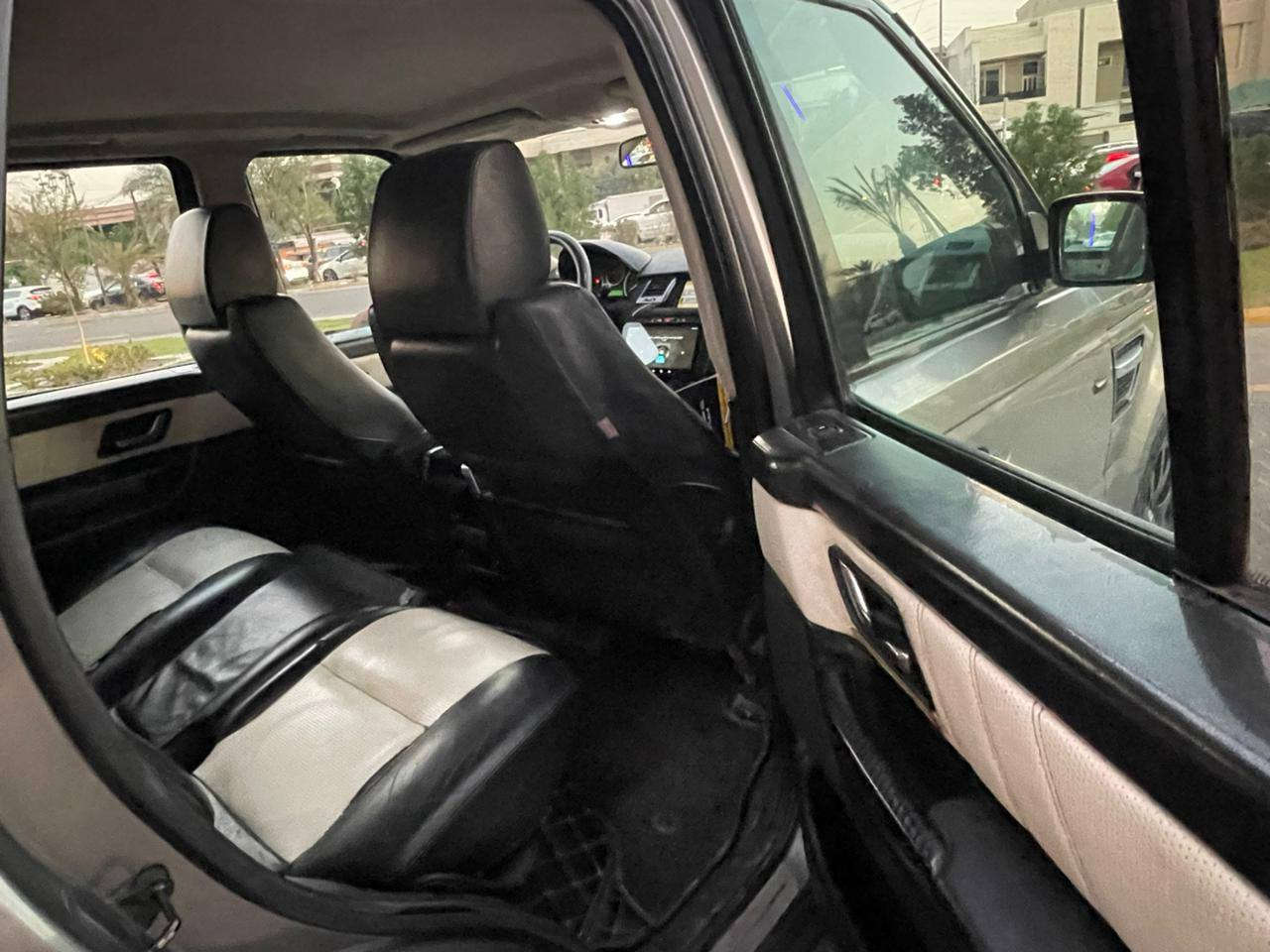 السلام عليكم للبيع موديل 9 محدثة 13
***********
