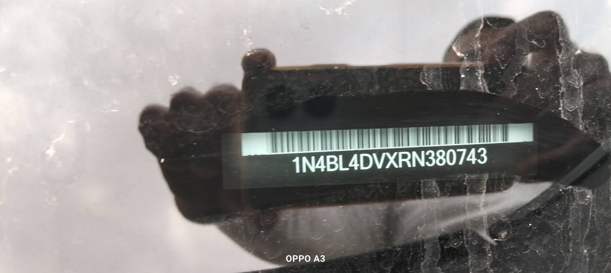 بسم الله
للبيع نيسان التيما موديل 24 
بدون ايرباك بجم كبس 
مواصفات SV 
ماشية 14
سيارة حادثة خلفي صندوق مبدل وجملغ واحد صبغ طرف سكن بدون دواخل شرط بدون شواصي
دفتر بنزين موجود 
شراي اتصل كركوك شوراو ***********
