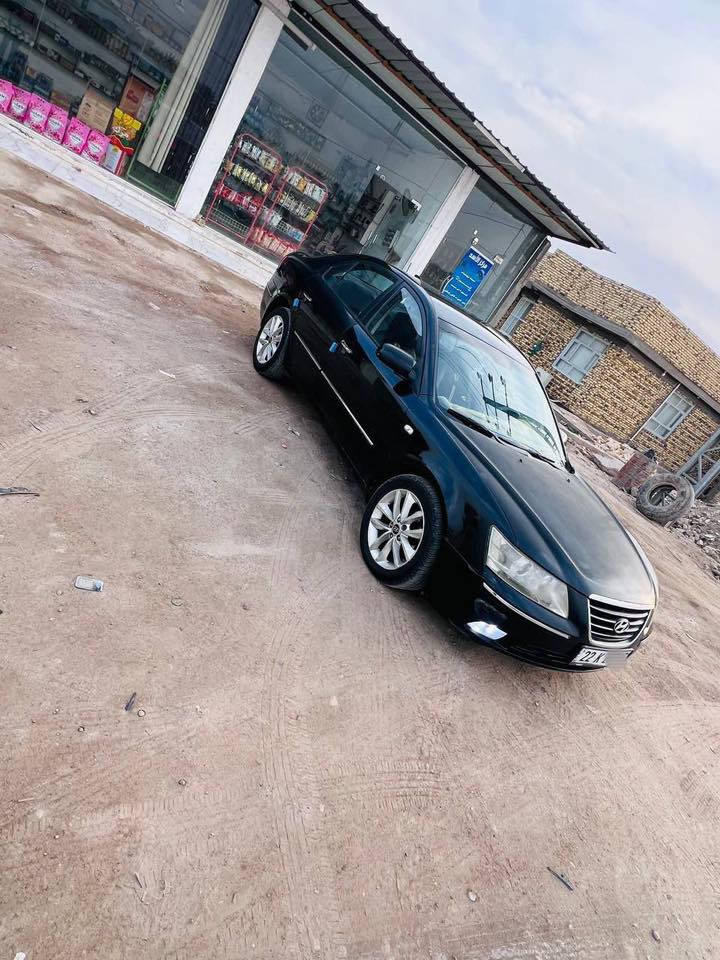 السلام عليكم 
هونداي سوناتا 2010 
  مكينه 2000 
رقم اربيل دولي تحولي او وكالئ
  بيه ( بيه جاملغ خلفي صبغ بدون دواخل وبيه جراد بلبنيد  )
سياره حلوه وجاهزه مال جناي 
    السعر ( 85 ) وبيه مجال 
الشراي يتصل ***********
مكان السيار بابل 
           الخاص مغلق بدون حراج
