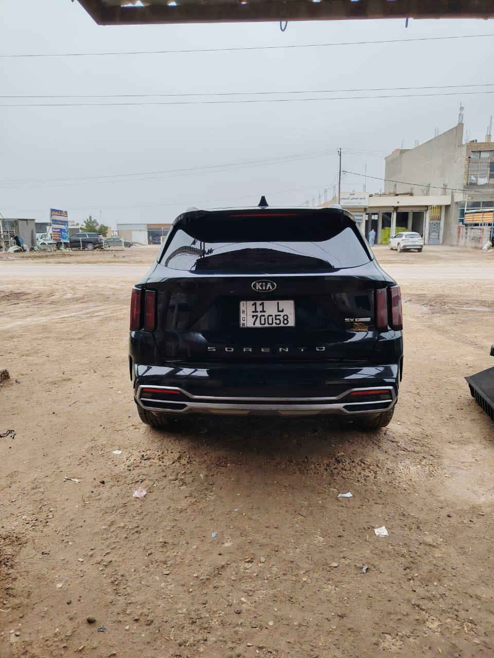 السلام عليكم سورنتو 21 حادثها بس امريكا ظررها موجود بصور. سياره جديد بشكل فتحتين بنراما كامله  5بصمات.  7راكب.   5تجاوي تخم تواي  جاهزه حداديه زيرو  لون اسود ملكي رقم بغداد دولي باسم صاحب المركبه. الشخصي. تحويل وكاله  لد زنون اصلي  سياره زيرو 70الف  ستخدام شخصي  ع يده   سياره فول vip. 1/1.  محرك كير جدد محرك تيربو.  شرط دونز ماكو لمعرفه المزيد اتصال صاحب المركبه *********** ابو محمد    عنوان محافظه واسط قضاء الزبيديه
