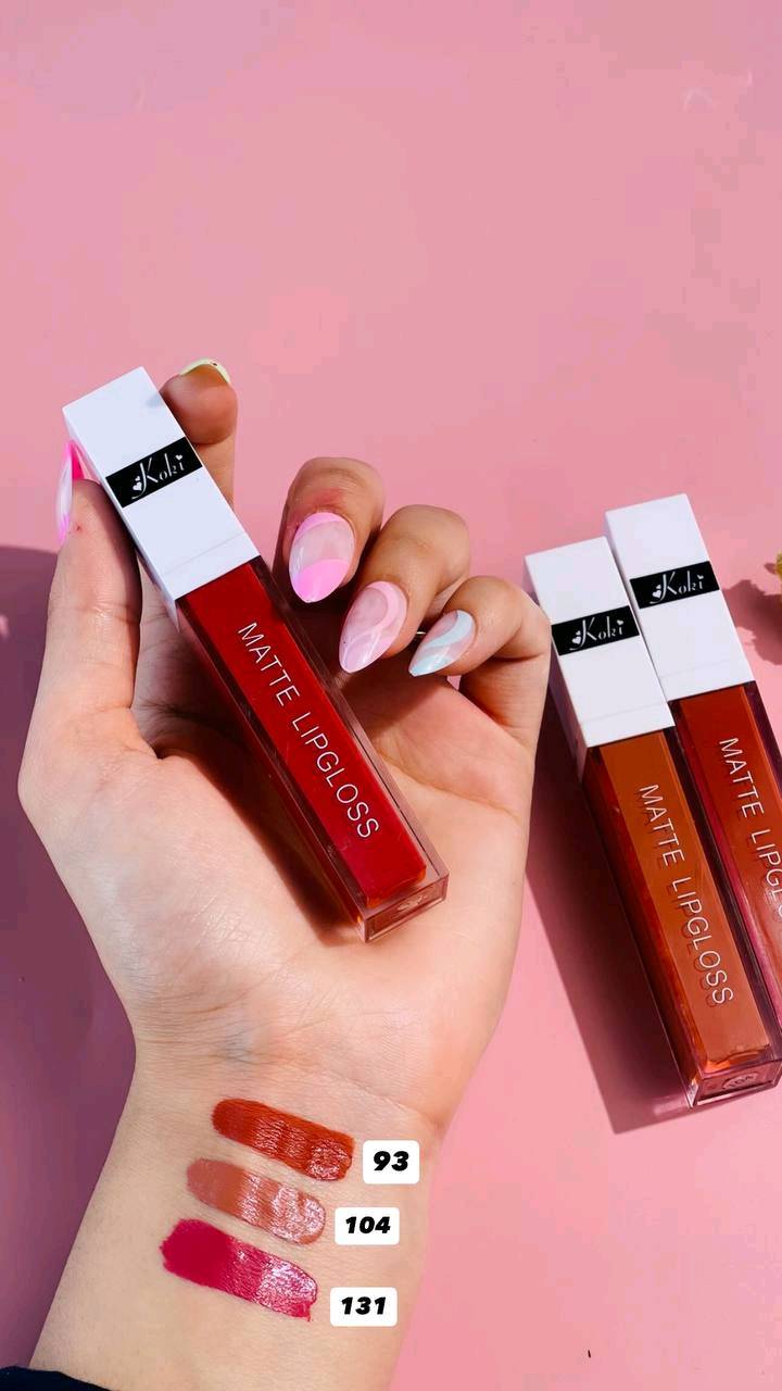 بلاشر ماركه الوفا عده الوان

فاونديشن ماركه الوفا يجنن
حمره ماركه كوكي تاخذين قطعه تجي هديه وياها قطعتين للطلب والاستفسار مراسلتي على الرقم  
