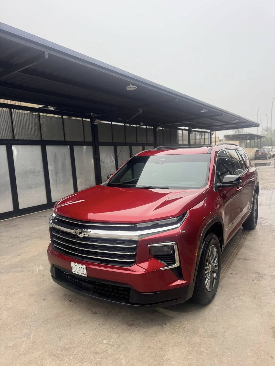 🔹 للبيع – Chevrolet Traverse 2024 🔹

📌 المعلومات العامة:
 • الماركة: Chevrolet
 • الطراز: Traverse
 • سنة الصنع: 2024
 • الفئة: LT
 • وارد: أمريكي
 • اللون: احمر
 • رقم الشاصي (VIN): 1GNEVGKS4RJ195663

🔧 المواصفات الفنية:
 • محرك 2.5 لتر توربو – 328 حصان
 • ناقل حركة أوتوماتيك 8 سرعات
 • دفع رباعي AWD
 • وقود بنزين

🛋 المواصفات الداخلية:
 • 3 صفوف مقاعد (7–8 ركاب)
 • شاشة معلومات وترفيه كبيرة
 • Apple CarPlay / Android Auto
 • مكيف أوتوماتيك
 • مساحة داخلية واسعة ومريحة

🛡 أنظمة الأمان:
 • وسائد هوائية متعددة
 • ABS + نظام ثبات
 • كاميرا خلفية

⚠ حالة السيارة:
 • وارد مزاد أمريكي
 • ضرر أمامي سابق
 • أميال قليلة
 • مفتاح موجود
 • السيارة قابلة للفحص والمعاينة

💰 السعر المطلوب: 27,000 دولار
(قابل للتفاوض البسيط مع الجدية)
مرقم بغداد

📩 للتواصل: خاص أو اتصال مباشر

***********
وتساب
