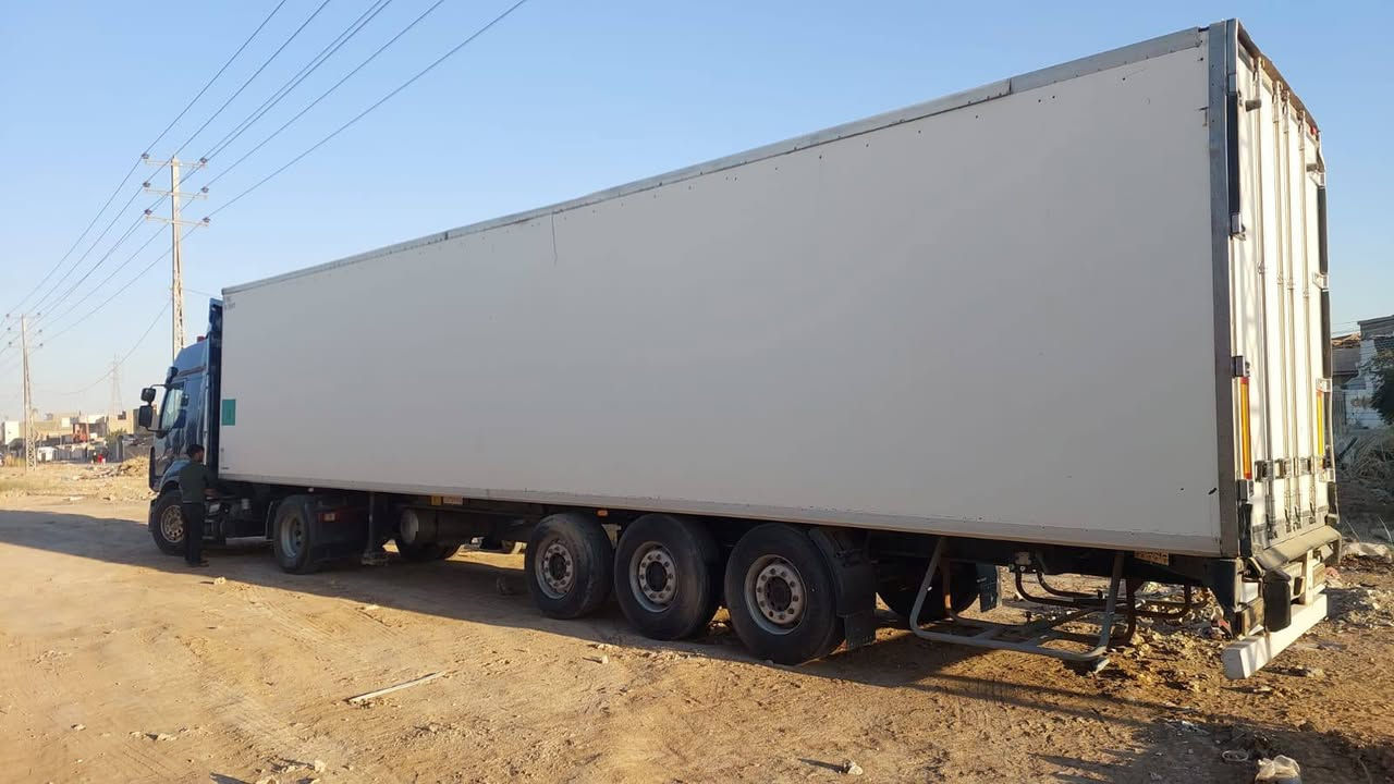 سلام عليكم رينو 2006 كير توماتيك هاف ٣ طكات فول مواصفات ثلاجة تتفة تبريد براد كرونة 2009 جهاز SL300دنكير ساف سمك 5 شاصي كامل ***********
***********
