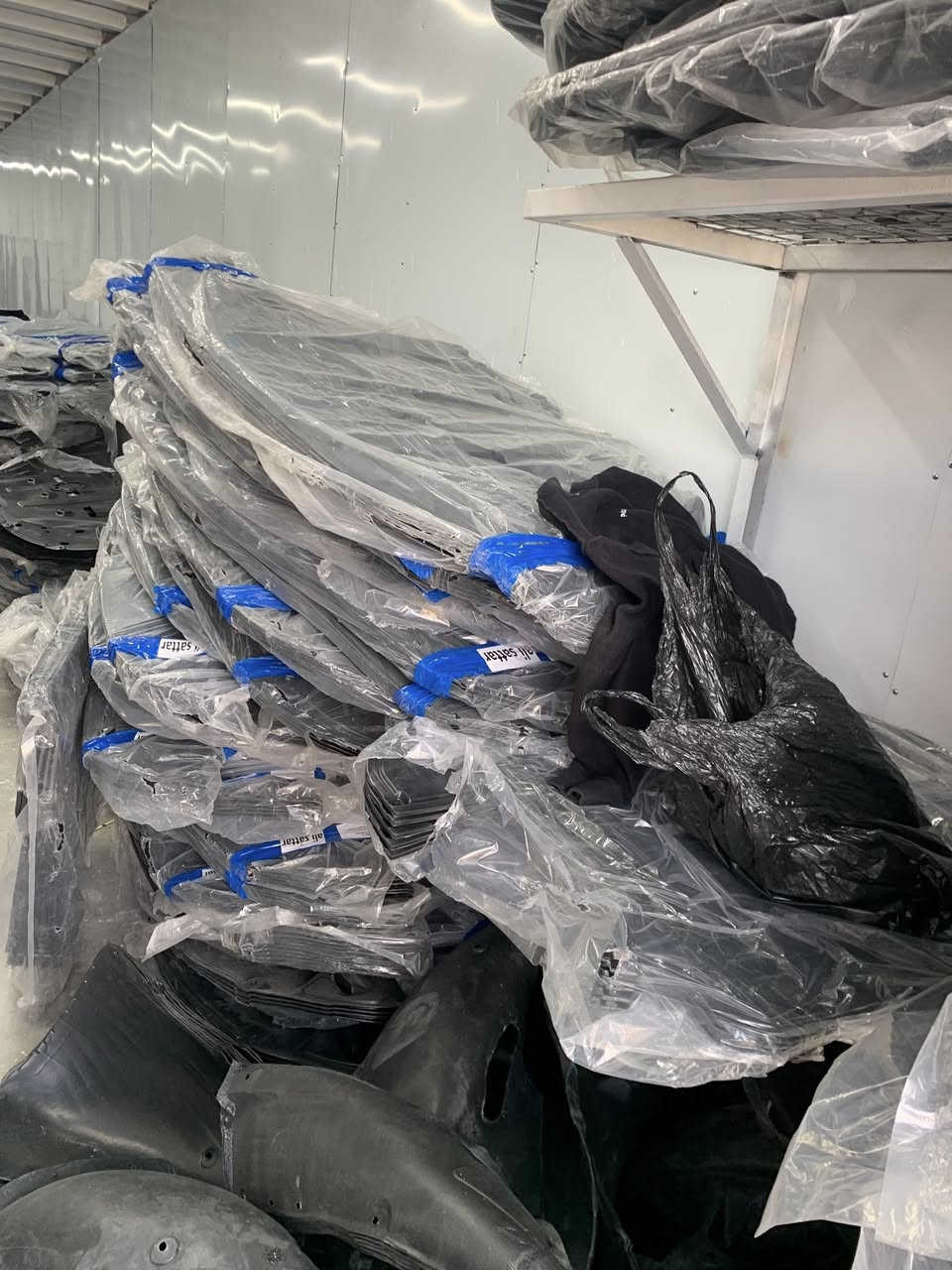 سلام عليكم 
جميع السيارت الكوريه
متوفر كل مديلات
اباطين جاملغ
ودرع المحرك جانبيً 
النترة 
سبورتج
توسان
فورتي
سنتافي
سورنتو 
ريو 
ازيره 
اكسنت
سيراتو
سوناتة
عنوان طالبيه

0770 584 5772
