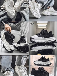 بلنسياگا • خفيف الوزن • دبان طبي