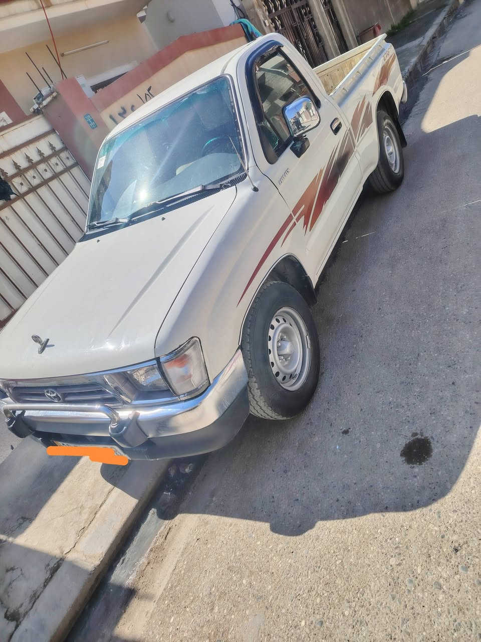 بيكم موديل 2001 رقم نينوى جديد حار بارد مكينه كير كلو شرط بيه صبغ راس جاملق يمين طخم جديد السعر 85) ***********) ***********
