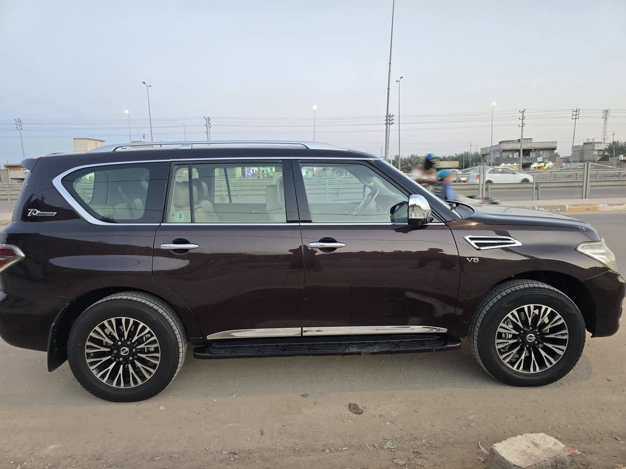 سلام عليكم نيسان باترول خليجي
موديل 13

فول مواصفات للاخير واحد على واحد مكينه 8 سلندر ,

قطعتين صبغ بدون تبديل بدون ارباك 

كير محرك تبريد تتفئة حداديه تخم تاير مكفولات السياره بالكارتون 

سعرها.   228.   وبيها مجال.  مكانها كربلاء المقدسة 

***********.   ***********
