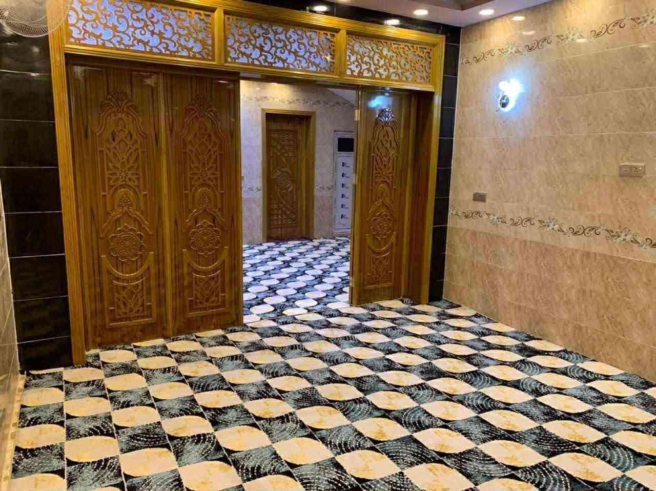 🏡 بيت للبيع – كربلاء / حي الكرار

📍 الموقع: حي الكرار، قرب مستشفى الكفيل.

🔹 المساحة: 120 متر.
🔹 البناء: طابق واحد.
🔹 البناء من الطابوق الجمهوري مع سيراميك للسقف.

تفاصيل البيت:
✅ غرفة: 5×4 م
✅ صالة: 8×4 م
✅ استقبال: 6×4 م
✅ مطبخ: 4×4 م
✅ تخاريج داخلية وخارجية
✅ شارع 10 متر
✅ جميع الخدمات متوفرة

📄 السند: 25 (إقرار محكمة).

📞 للاستفسار: ***********
#حسين_لعقارات_كربلاء🏘
