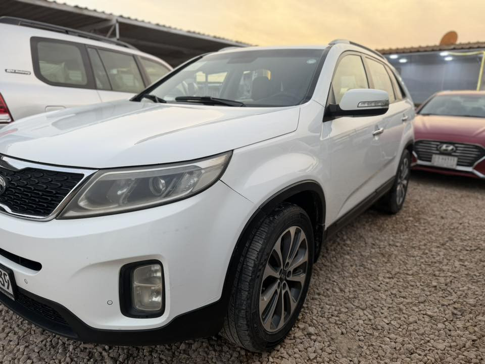 السلام عليكم اخوان سياره سورينتو موديل 2013 سياره خليجي سياره كفاله عامه من الصبغ بيها فقط بارده مكينه اربعه العنوان الديوانيه اي ستفسار اخر ع الرقم***********
