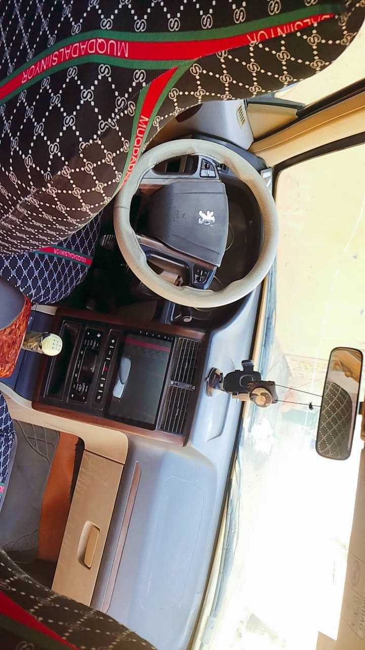 السلام عليكم بيجو بارص 2018
سيارة خير من الله كير ومكينه مكفولات 
سيارة بيهه ضربة جنطه ما كله على لبلاد 
سيارة بيهه منضومه غاز  عارضة 45وبيهه مجال بصيط ولشراي بي خير ويدلل سيارة من ايدك للشارع  ***********
