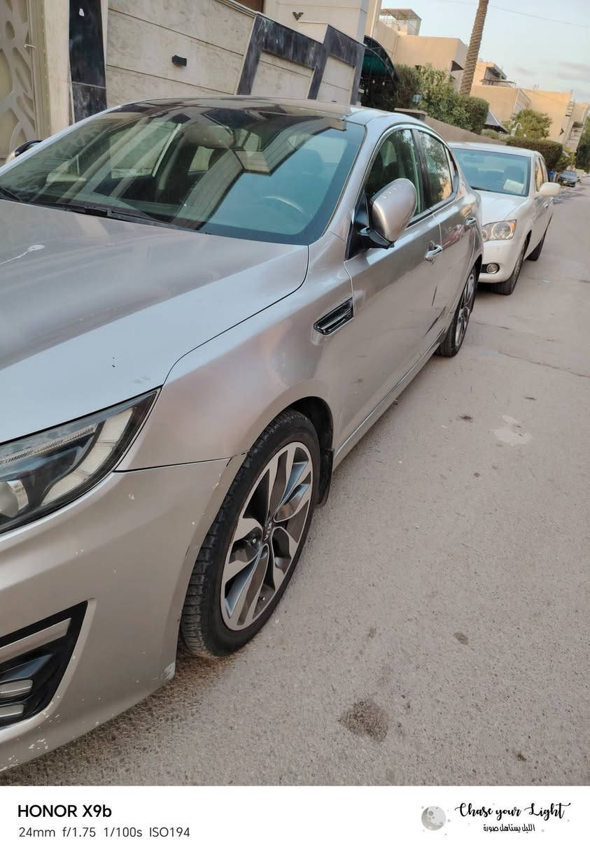 سلام عليكم ورحمة الله وبركاته اوبتما موديل 2015 فول مواصفات خليجيه للبيع بدون مراوس للتفاصيل اتصال ***********
