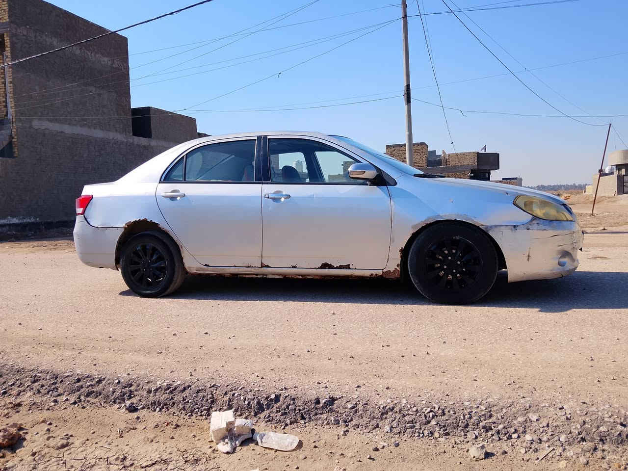 سلام عليكم شباب سياره للبيع بيوايدي موديل 2013 رقم بغداد ألماني راعيه ماواصله اتكفل سرقة وعشائر مكينه وكير حلوات  حداديه نظيفه كهربائيات كلها شغاله دوشمه جديده دواخل جدد سياره جاهزة السعر 24 وبيه مجال للطيبين للاستفسار الاتصال على *********** مكاني بابل قضاء الكفل الخاص مغلق
