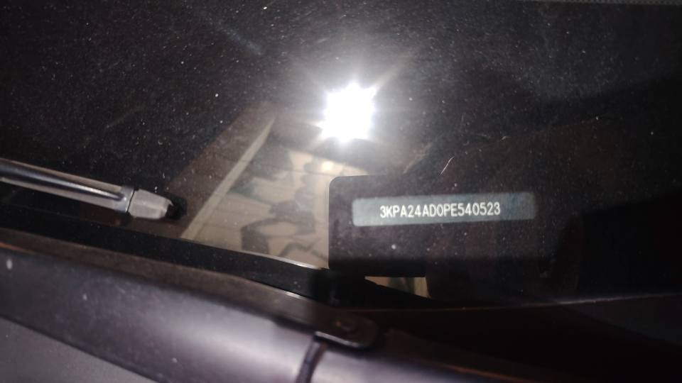 فول مواصفات بصمه تشغيل بصمه ابواب صندوق ذكي مثبت سرعه تحكم ستيرن ويل كب تحديد مسار ضررها جانبي باب خلف النفر والدوسه بجم كبس وصندوق كبس ايرباك كلها سليمه السياره باسمي سنويه لي 2030 هزه ما سقطت بعد سياره ماتحتاج مصرف شرط التحويل ماشيه 33 ميل موصل, نينوى


**إذا كنت صاحب هذا الإعلان وتريد حذفه لأي سبب، رجاءا أرسل رسالة إلى الدعم الفني**