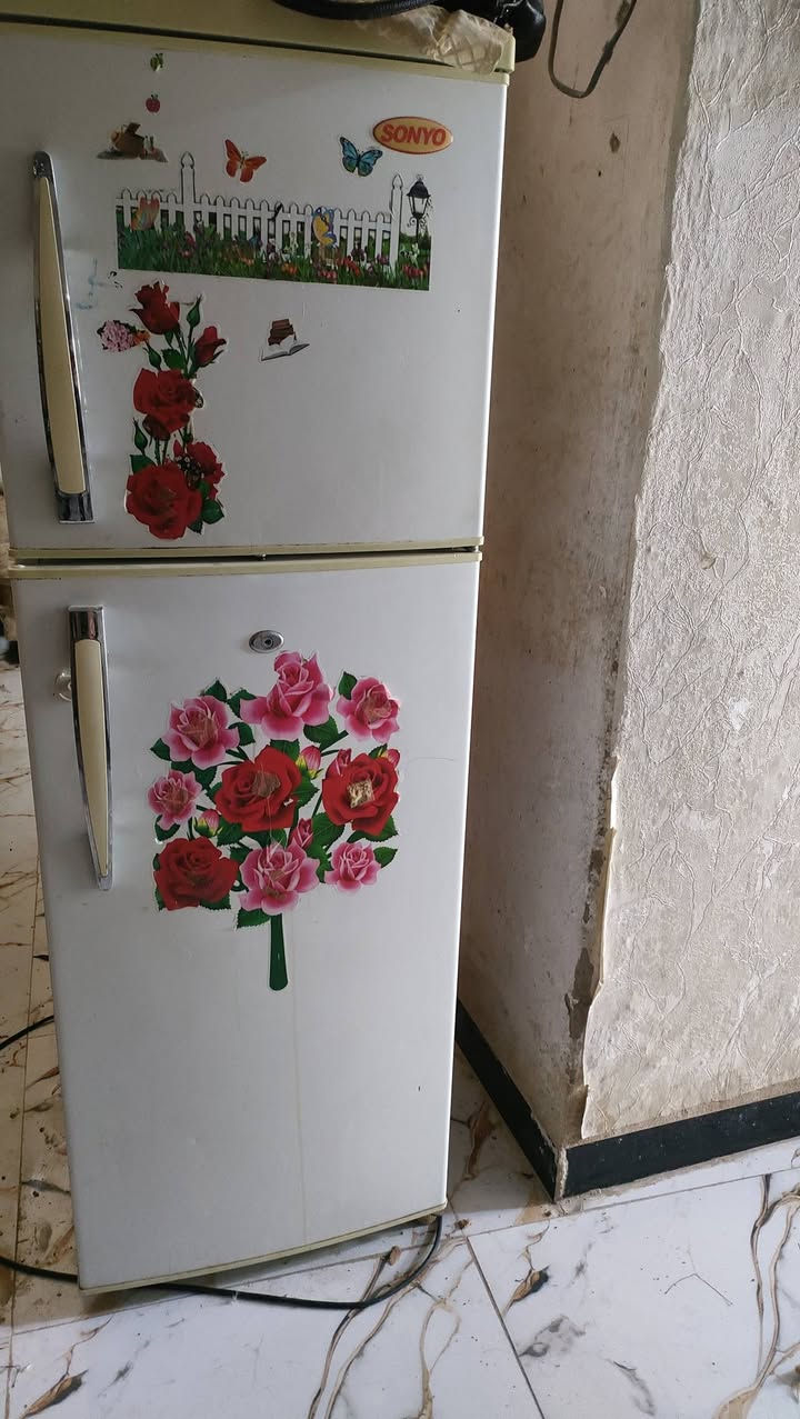 ثلاجه نضيفه كلش نضافة كشر ونضافة بطن بس عاطله مانعرف عطلها تفيد كشر ب35 وبيه مجال قليل للشراي
المكان الناصريه


**إذا كنت صاحب هذا الإعلان وتريد حذفه لأي سبب، رجاءا أرسل رسالة إلى الدعم الفني**